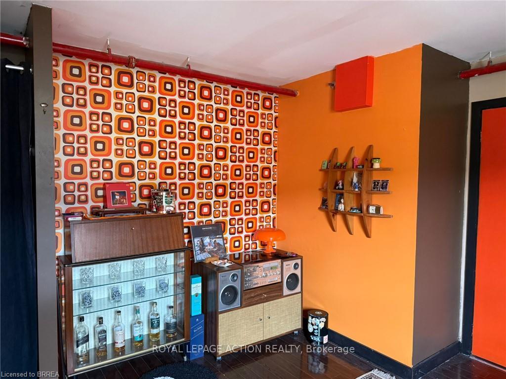 Photo 10 of Unit 18, 12 Bridgeport Road E, Waterloo, Beechwood/University — HOMEH