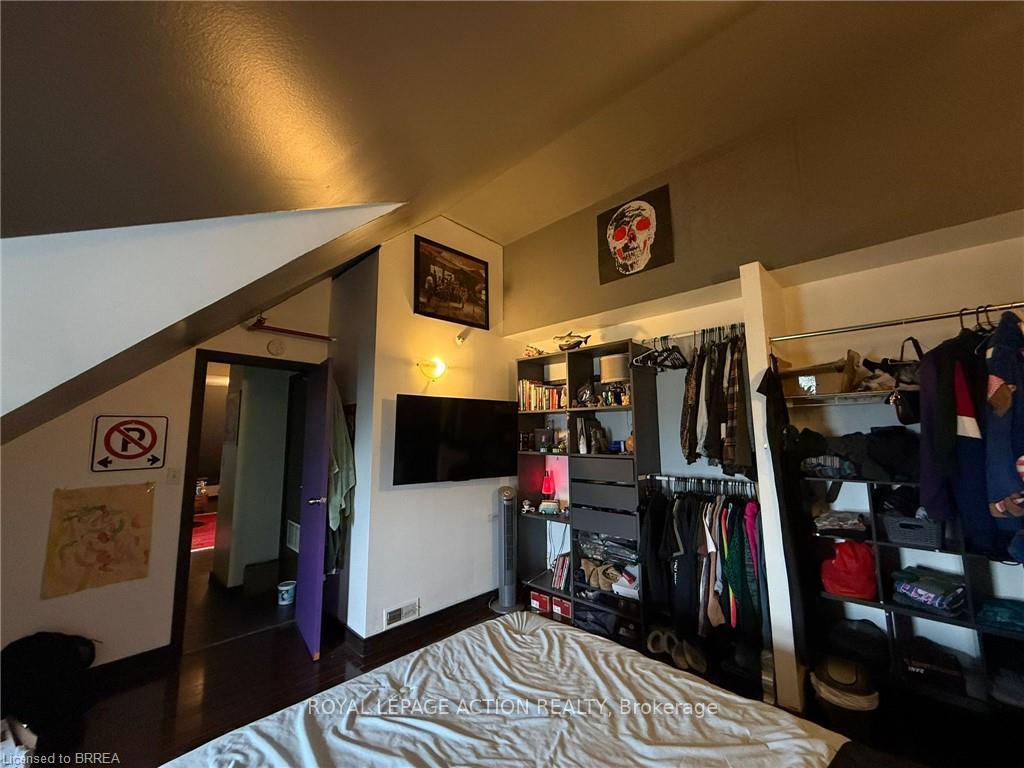 Photo 16 of Unit 18, 12 Bridgeport Road E, Waterloo, Beechwood/University — HOMEH