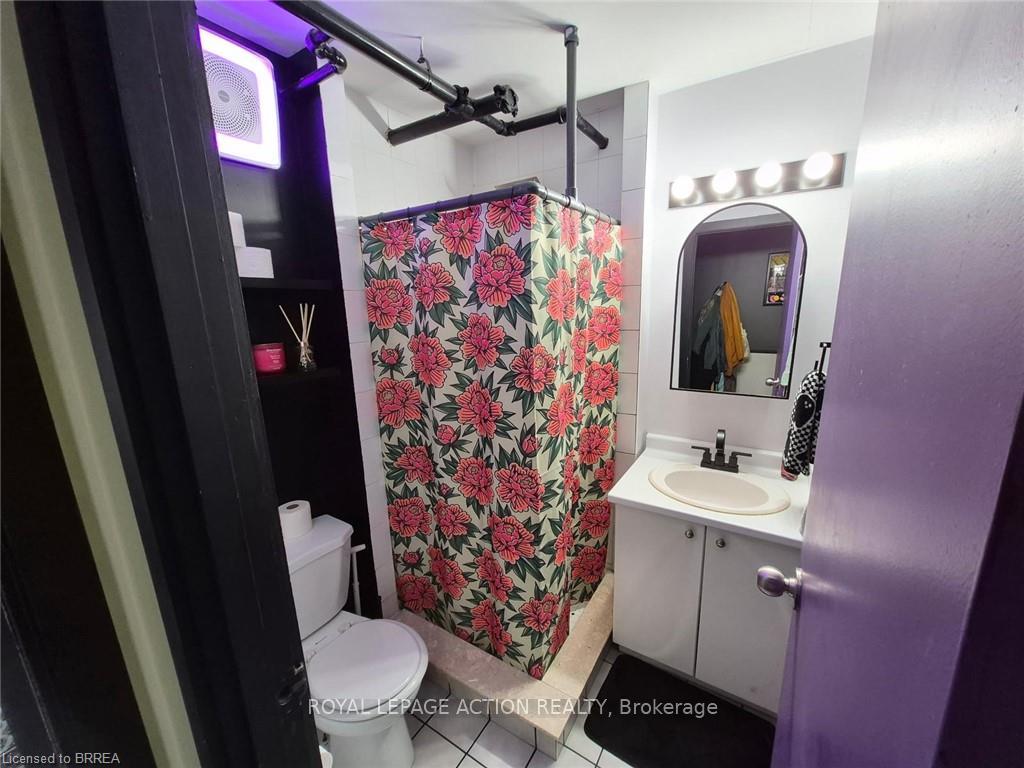 Photo 20 of Unit 18, 12 Bridgeport Road E, Waterloo, Beechwood/University — HOMEH