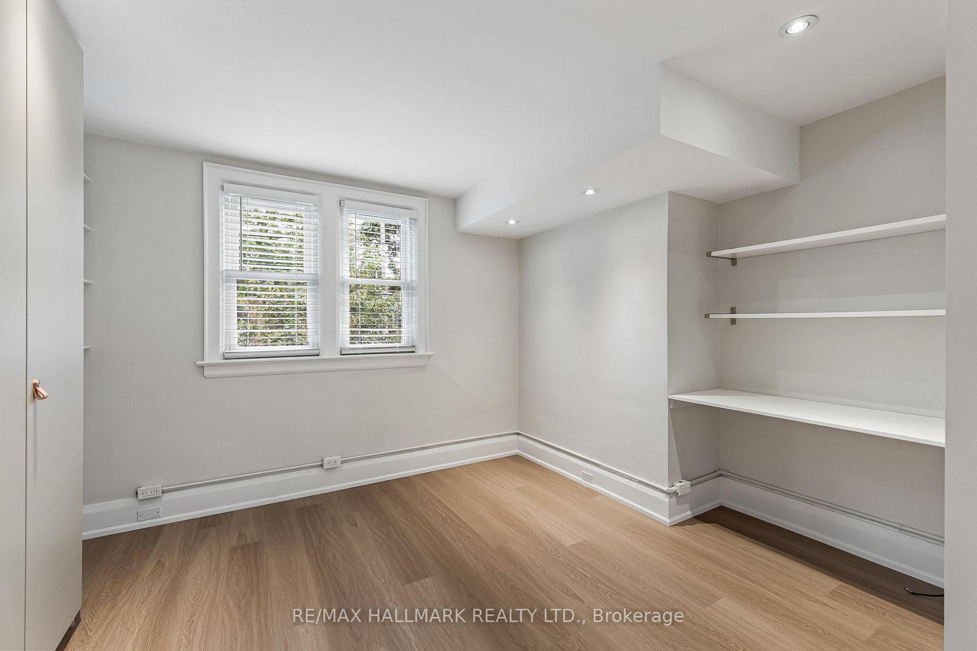 Photo 15 of Unit Upper, 229 Kingston Road, Toronto, The Beaches — HOMEH