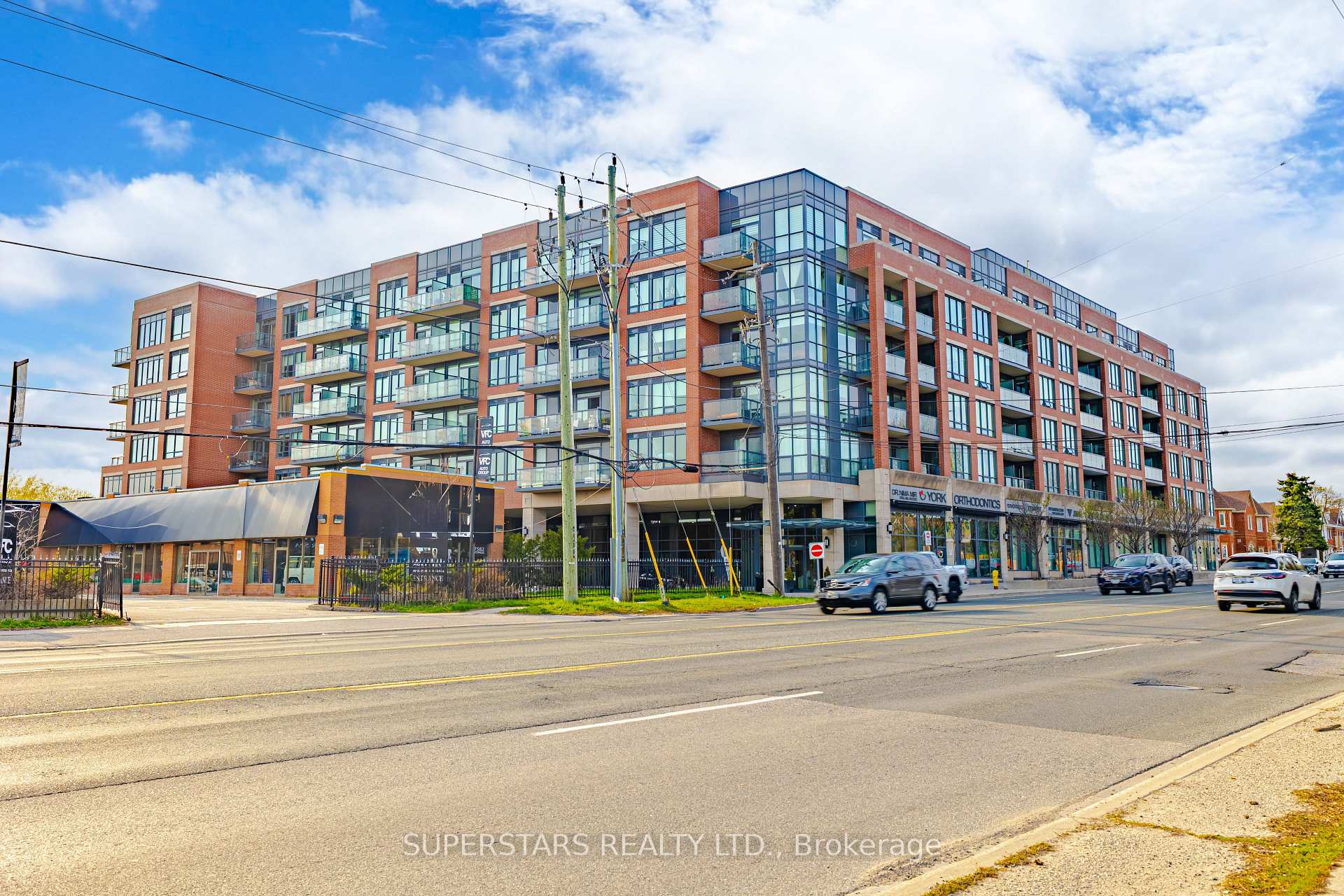 Photo 1 of Unit 318, 7608 Yonge Street, Vaughan, Crestwood-Springfarm-Yorkhill — HOMEH