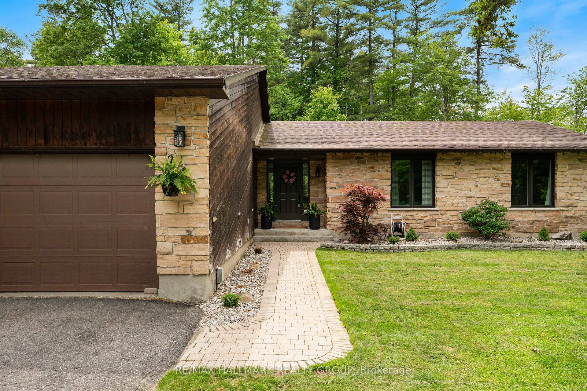 Photo of 408 Yole Crescent