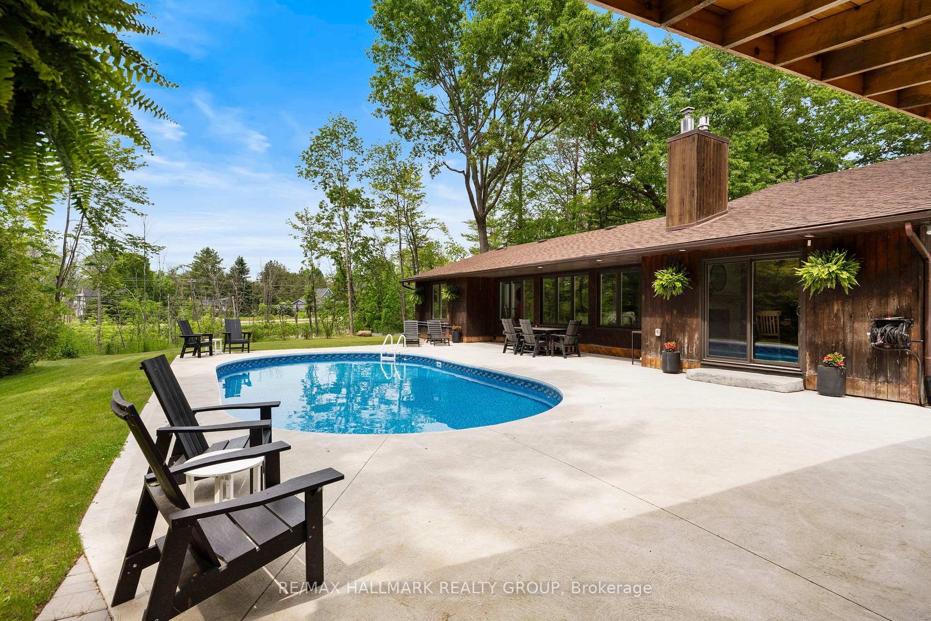 Photo 2 of 408 Yole Crescent, Elizabethtown-Kitley, Elizabethtown Kitley (Old Kitley) Twp — HOMEH