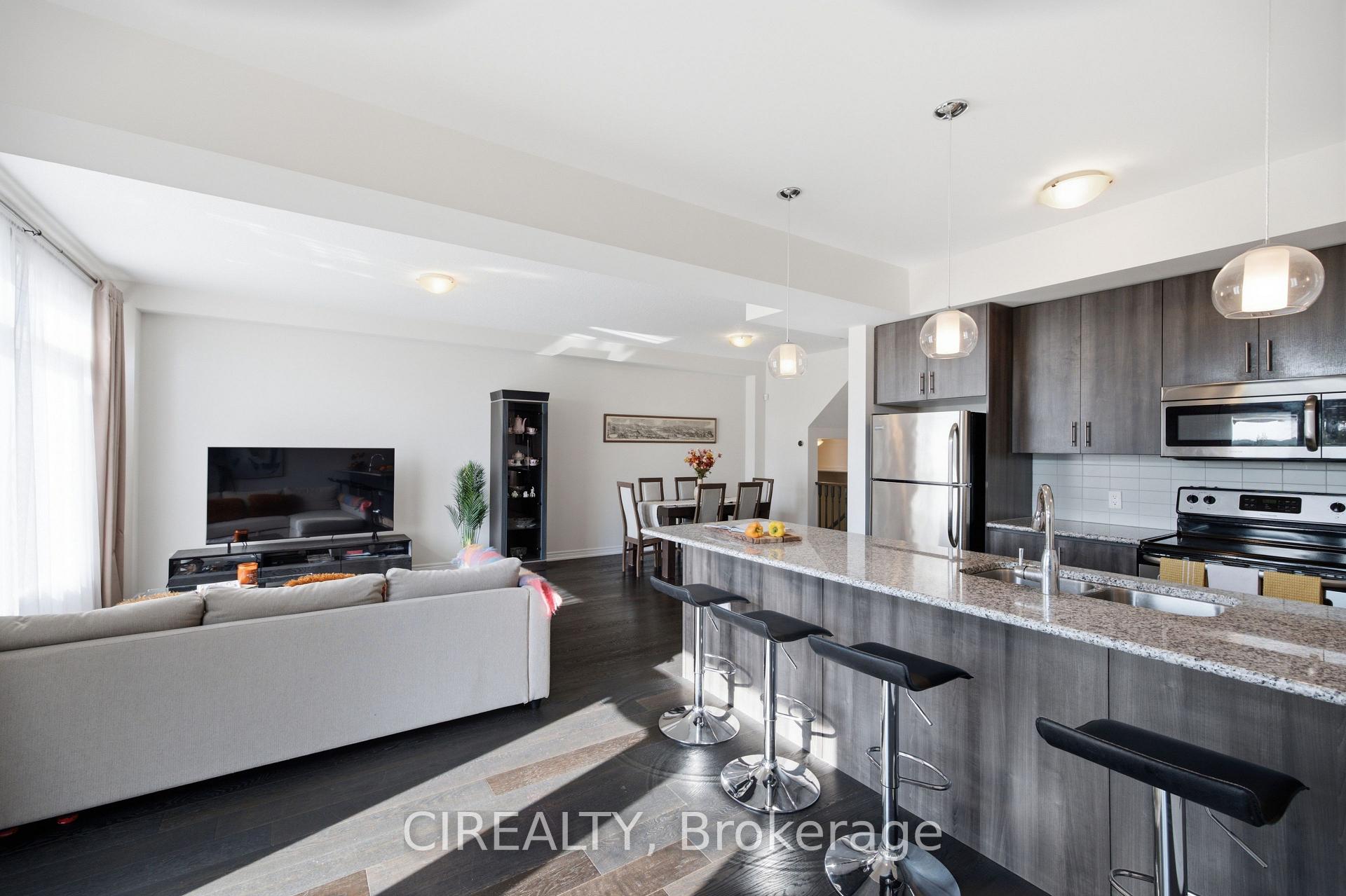 Photo 8 of 3352 Stalybridge Road, Oakville, Bronte Creek — HOMEH