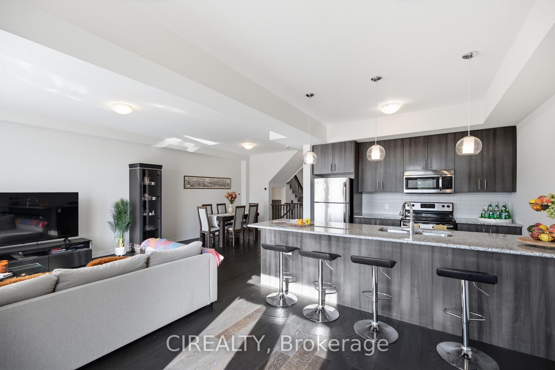 Photo 9 of 3352 Stalybridge Road, Oakville, Bronte Creek — HOMEH