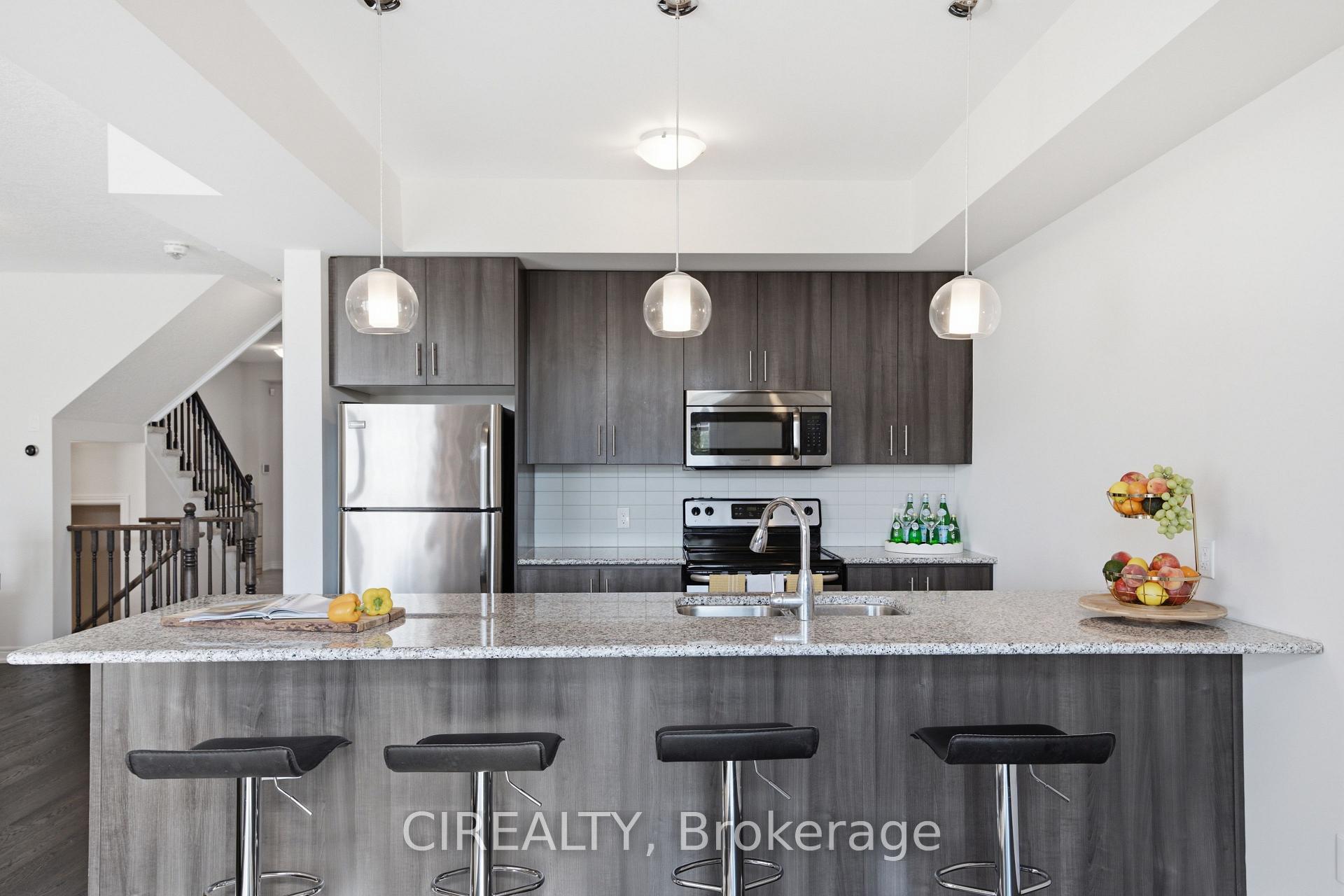 Photo 10 of 3352 Stalybridge Road, Oakville, Bronte Creek — HOMEH