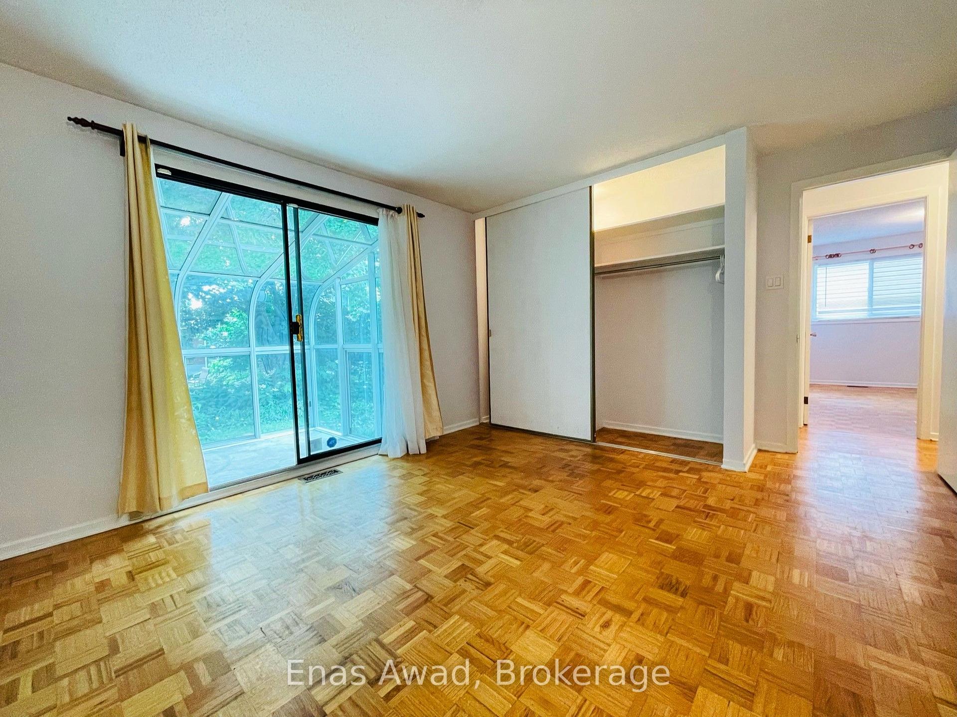 Photo 7 of 2026 Kings Grove Crescent, Ottawa, Beacon Hill North — HOMEH