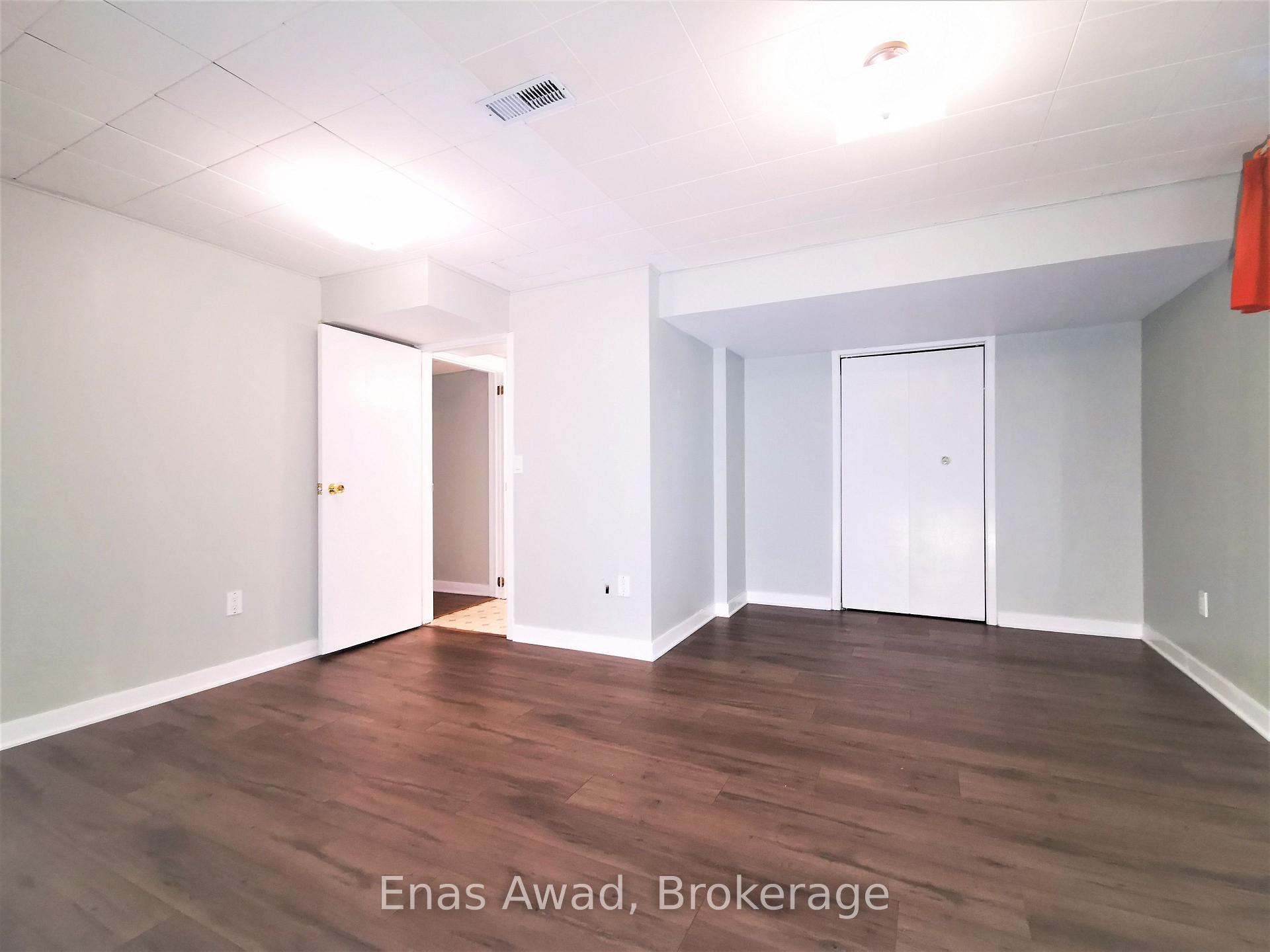 Photo 14 of 2026 Kings Grove Crescent, Ottawa, Beacon Hill North — HOMEH