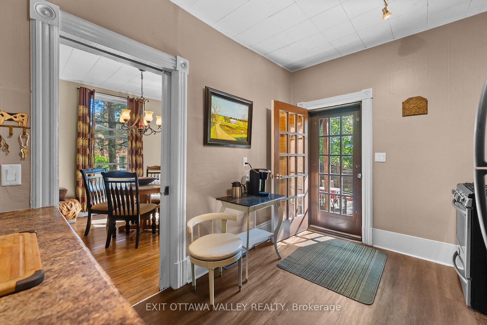 Photo 6 of 283 & 285 William Street, Pembroke, Pembroke — HOMEH