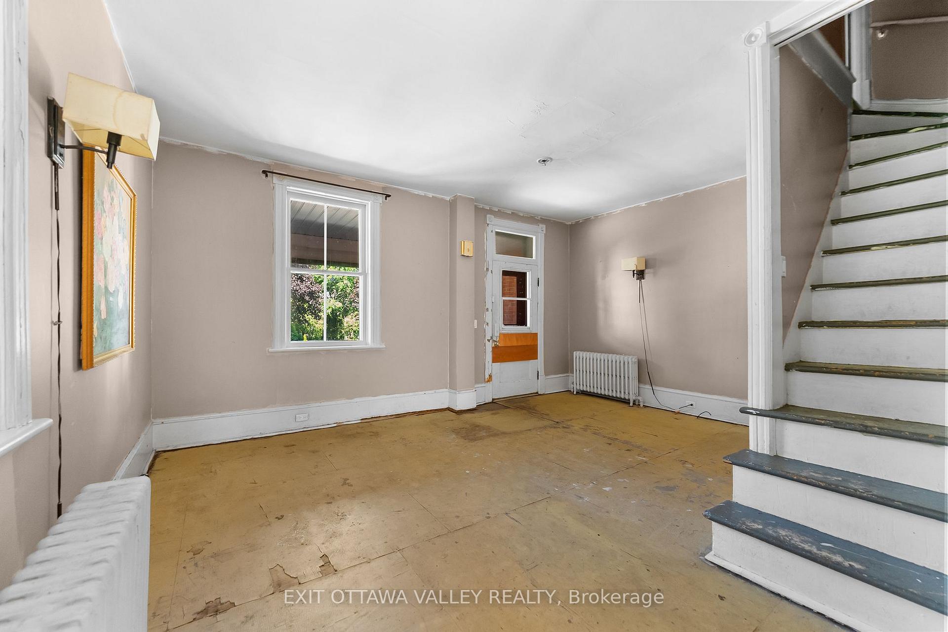 Photo 21 of 283 & 285 William Street, Pembroke, Pembroke — HOMEH