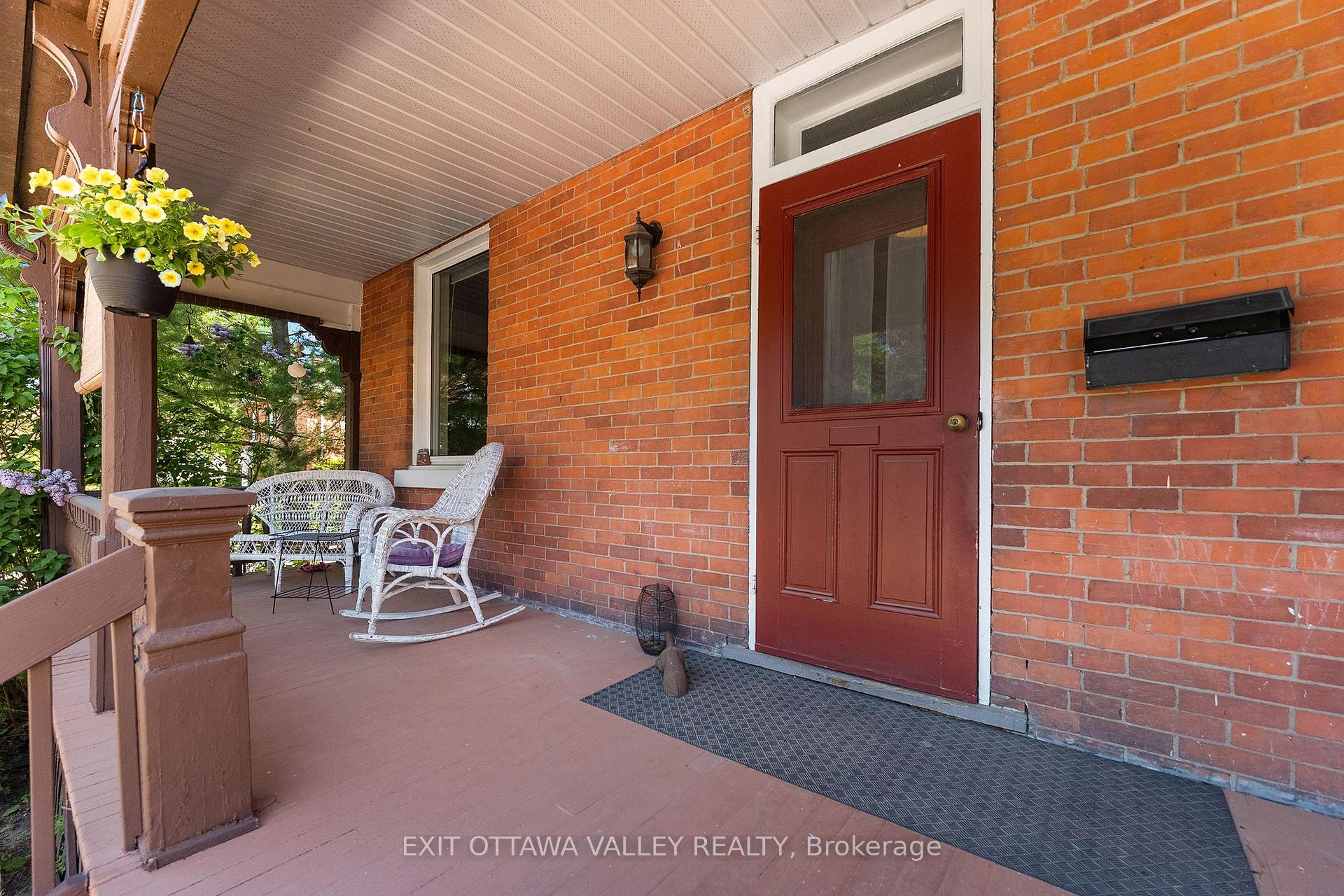 Photo 25 of 283 & 285 William Street, Pembroke, Pembroke — HOMEH