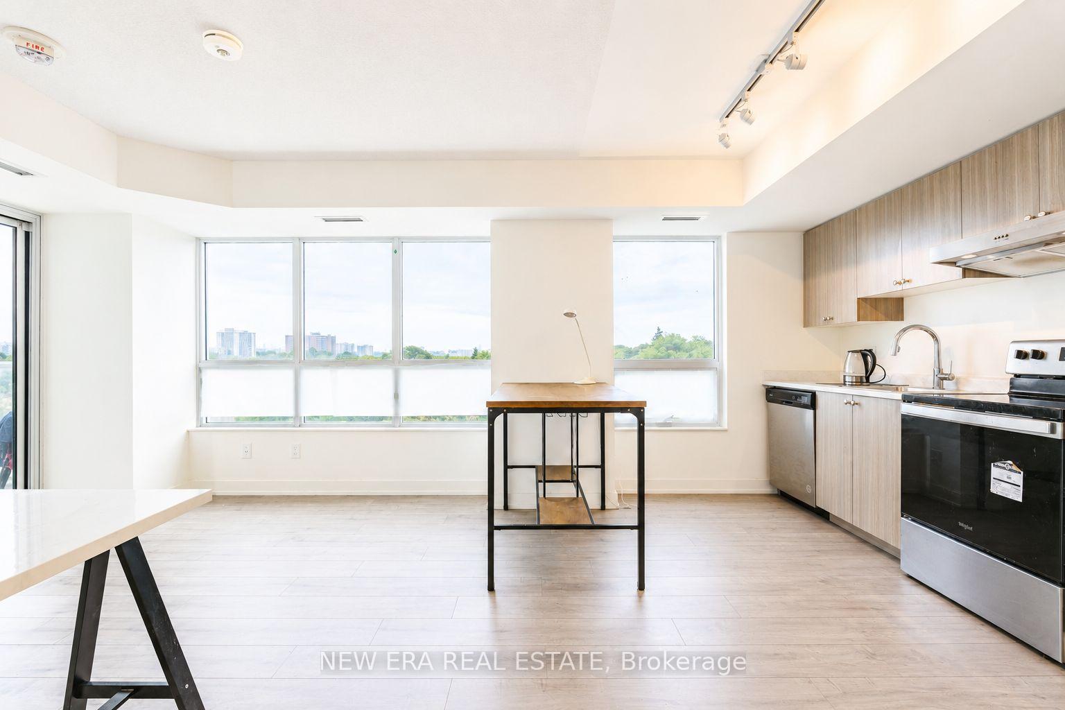 Photo 2 of Unit 6, 10 Wilby Crescent, North York, Weston — HOMEH