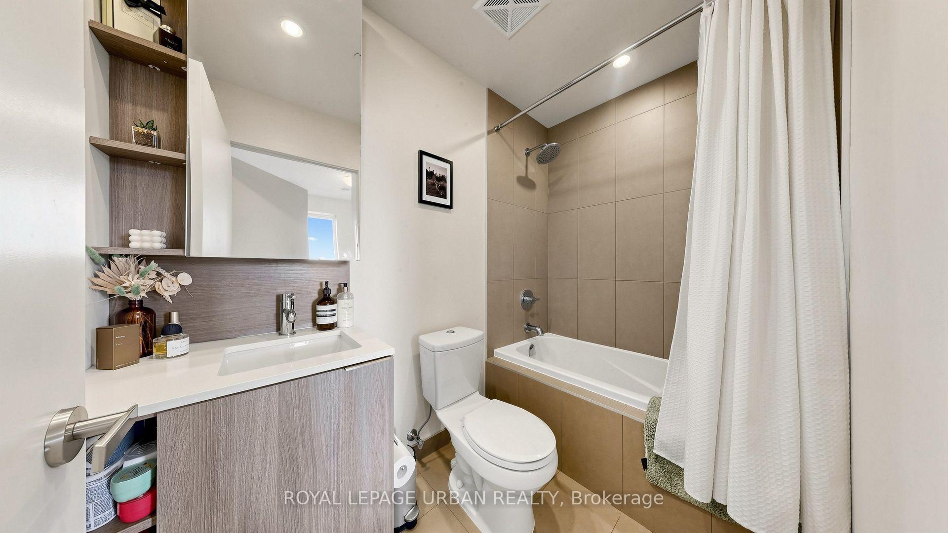 Photo 26 of Unit 2407, 55 Regent Park Boulevard, Toronto, Regent Park — HOMEH