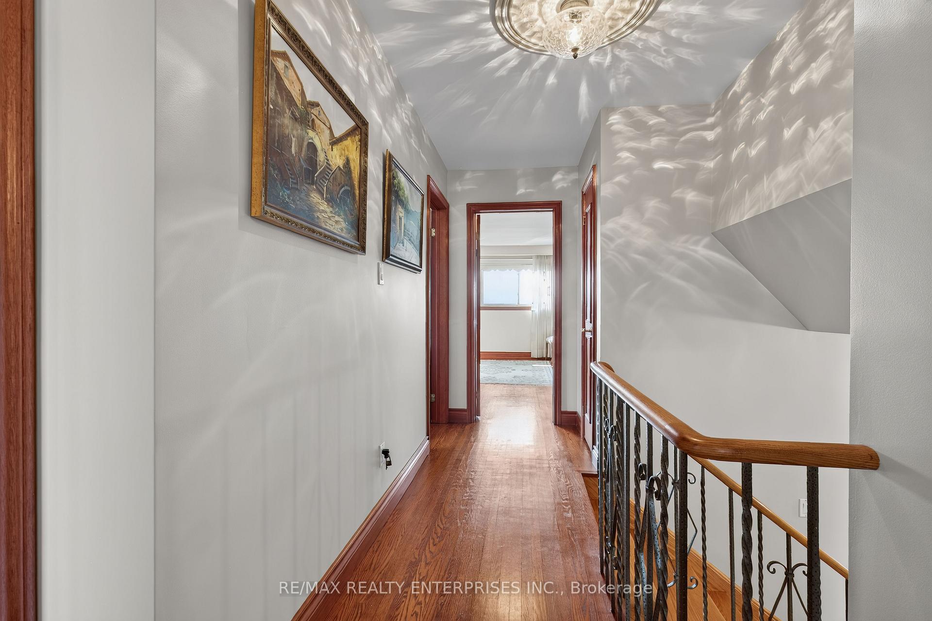 Photo 25 of 3 Slane Court, Etobicoke, West Humber-Clairville — HOMEH