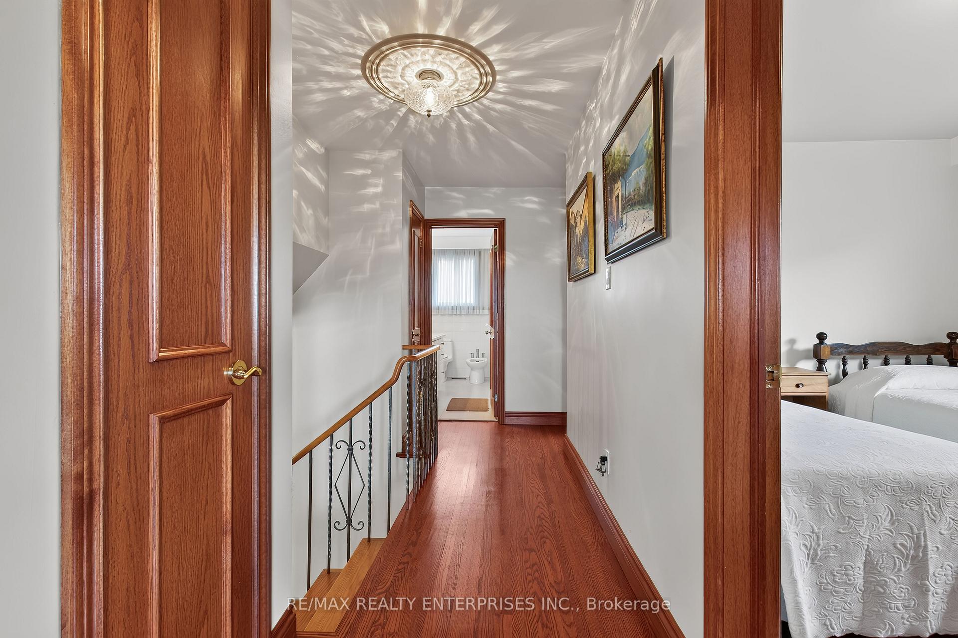 Photo 28 of 3 Slane Court, Etobicoke, West Humber-Clairville — HOMEH