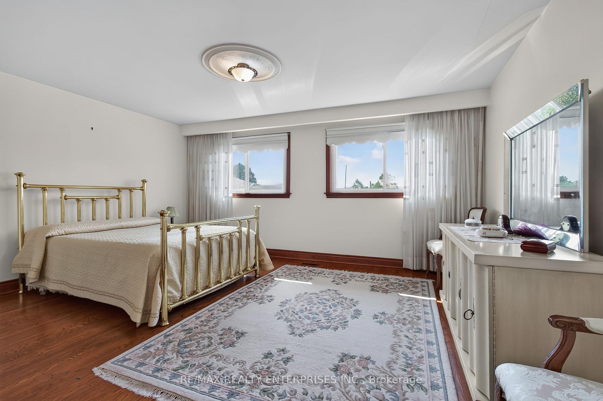 Photo 29 of 3 Slane Court, Etobicoke, West Humber-Clairville — HOMEH