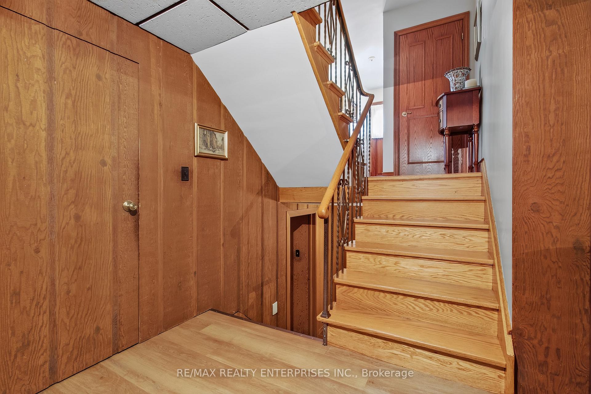 Photo 43 of 3 Slane Court, Etobicoke, West Humber-Clairville — HOMEH