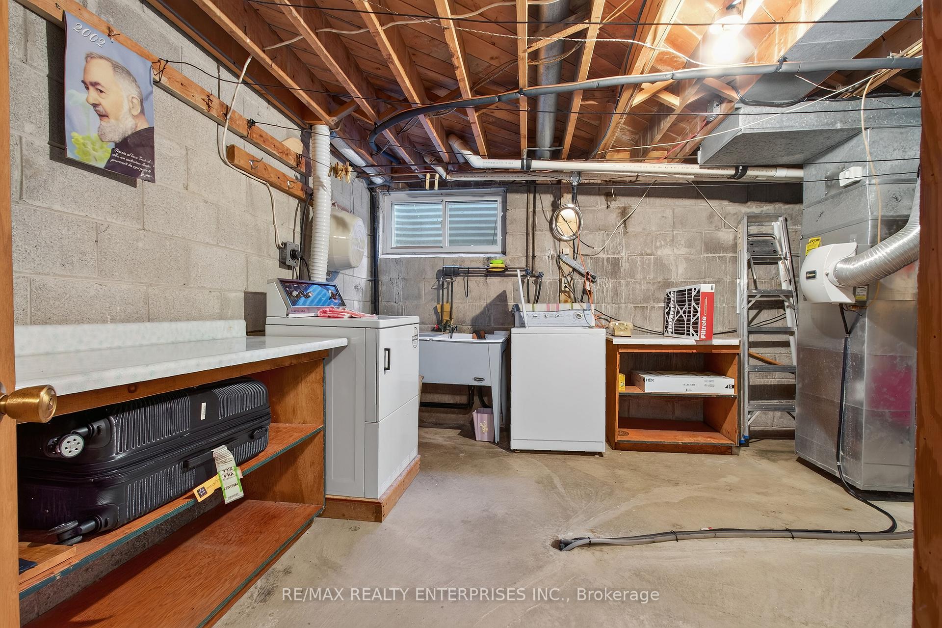 Photo 44 of 3 Slane Court, Etobicoke, West Humber-Clairville — HOMEH