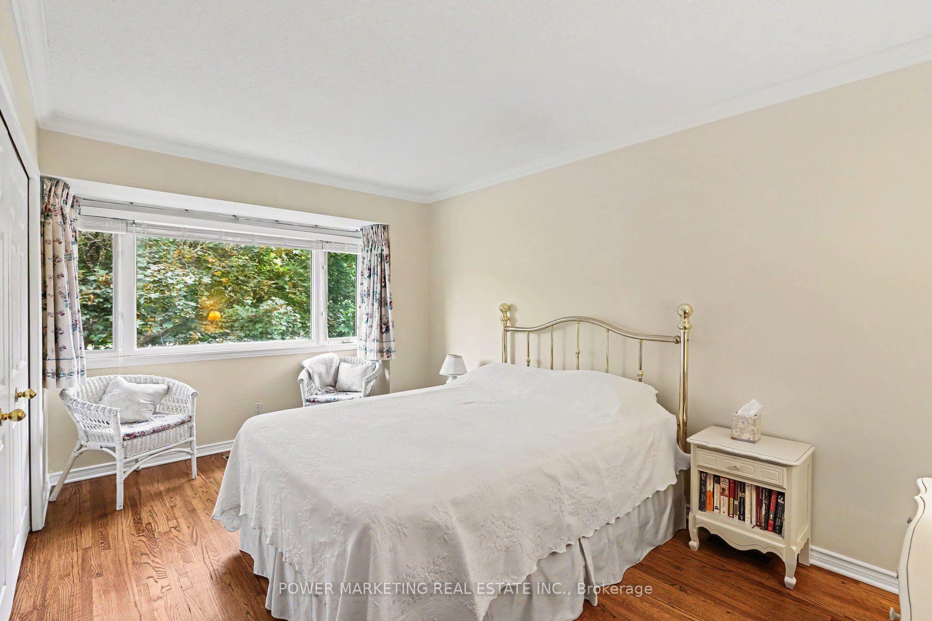 Photo 17 of 29 Okanagan Drive, Ottawa, Bruce Farm/Graham Park/Qualicum/Bellands — HOMEH