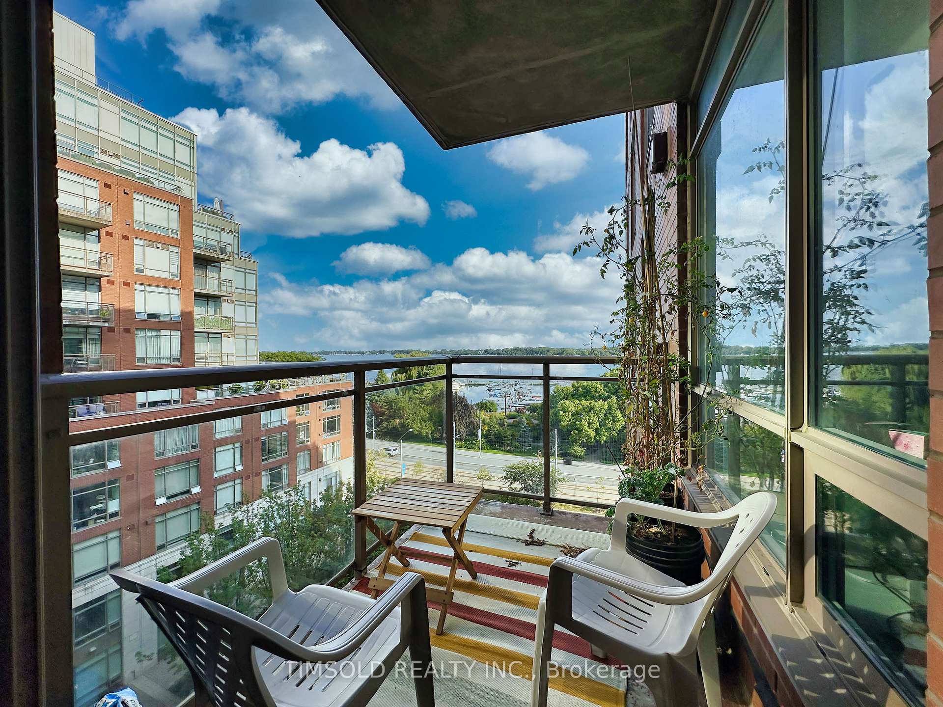 Photo 1 of Unit 708W, 500 Queens Quay W, Toronto, Waterfront Communities — HOMEH