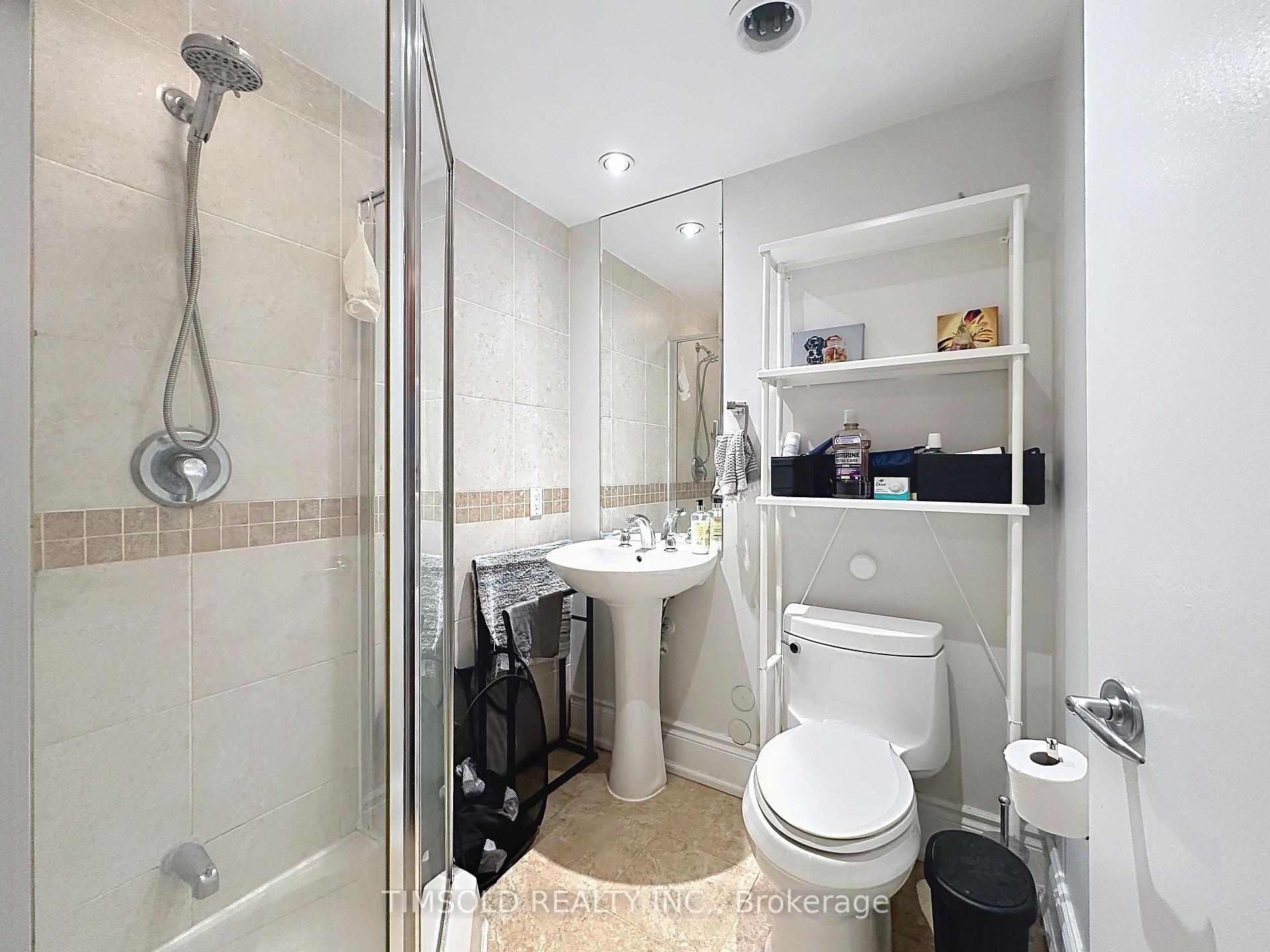 Photo 6 of Unit 708W, 500 Queens Quay W, Toronto, Waterfront Communities — HOMEH