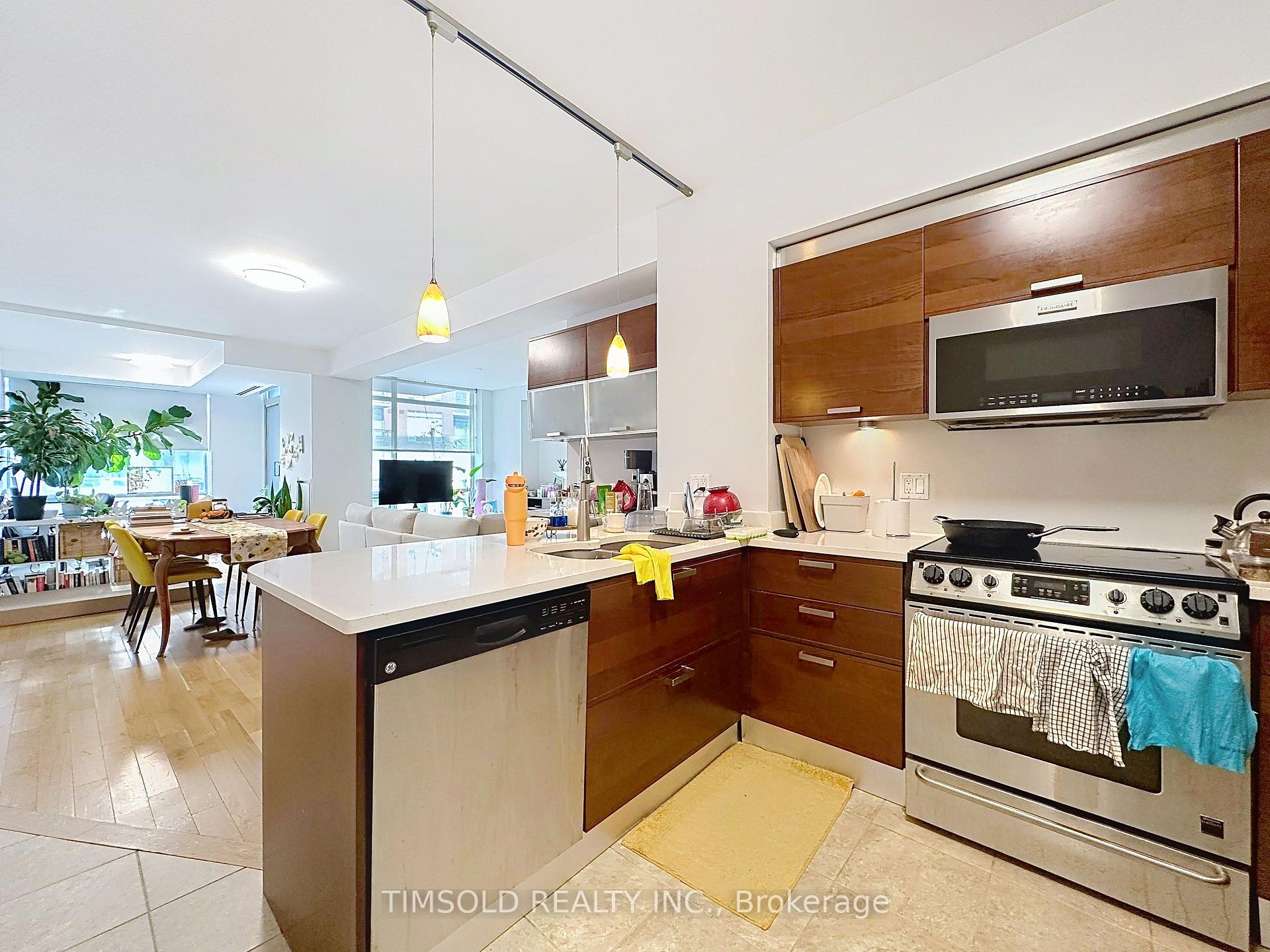 Photo 15 of Unit 708W, 500 Queens Quay W, Toronto, Waterfront Communities — HOMEH