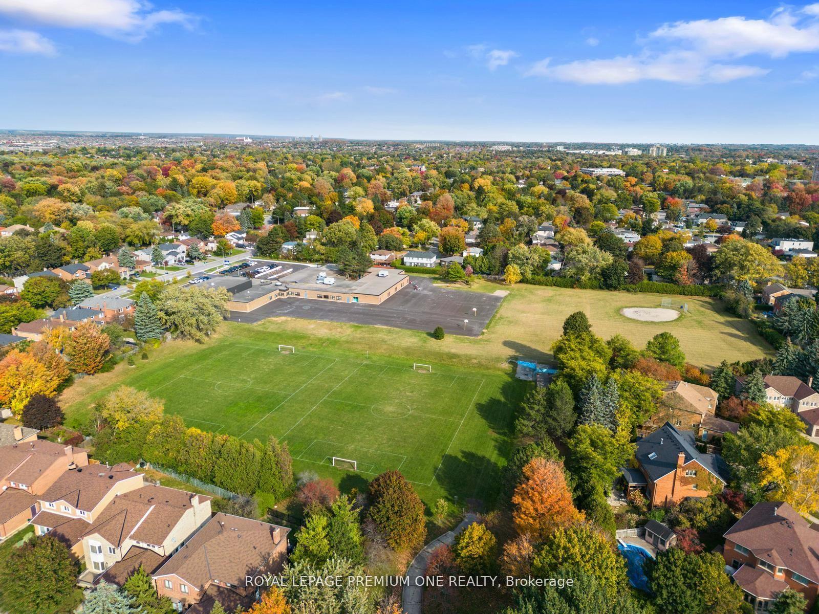 Photo 50 of 536 Village Parkway, Markham, Unionville — HOMEH