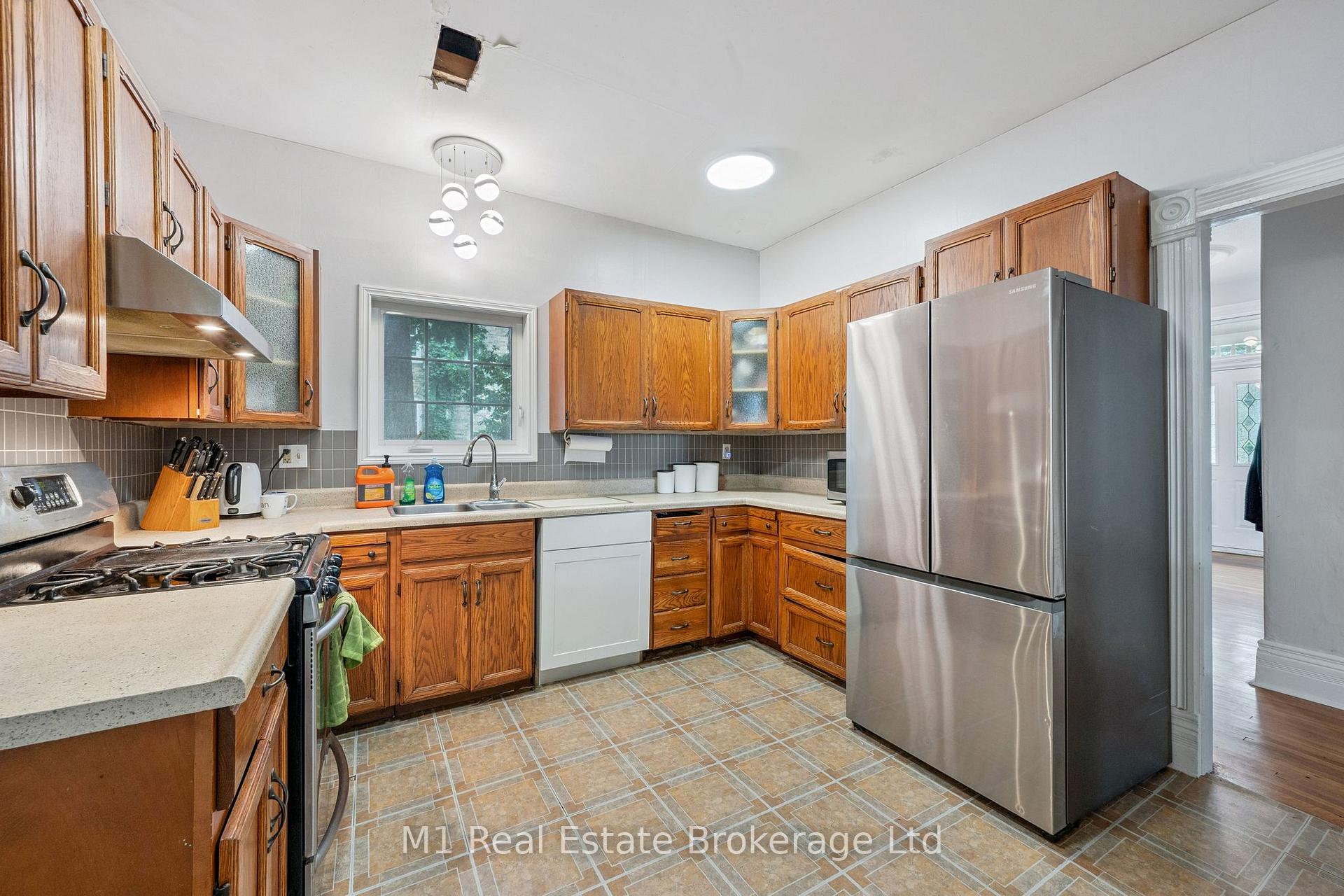 Photo 14 of 125 Elora Street S, Minto — HOMEH