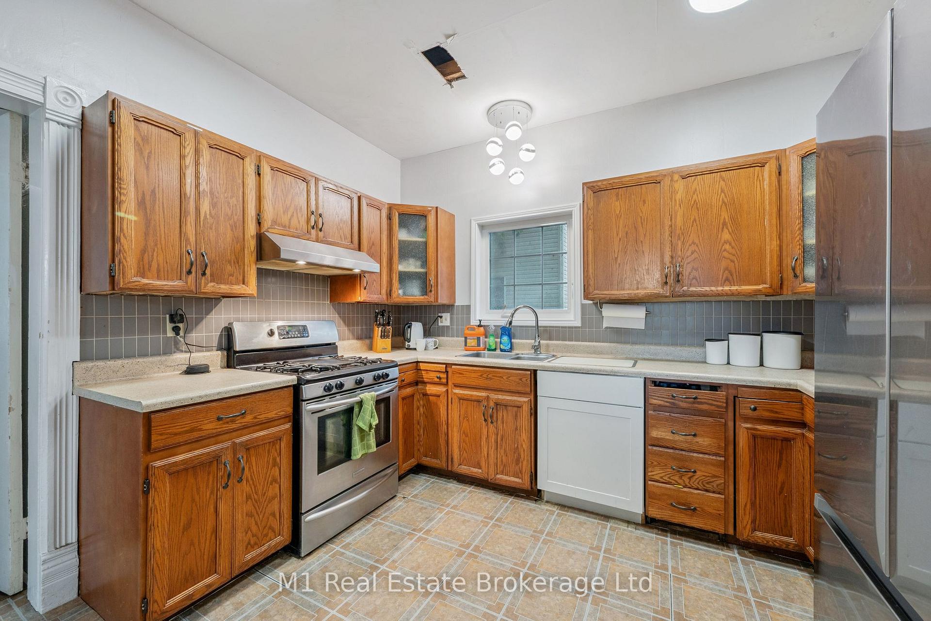 Photo 16 of 125 Elora Street S, Minto — HOMEH