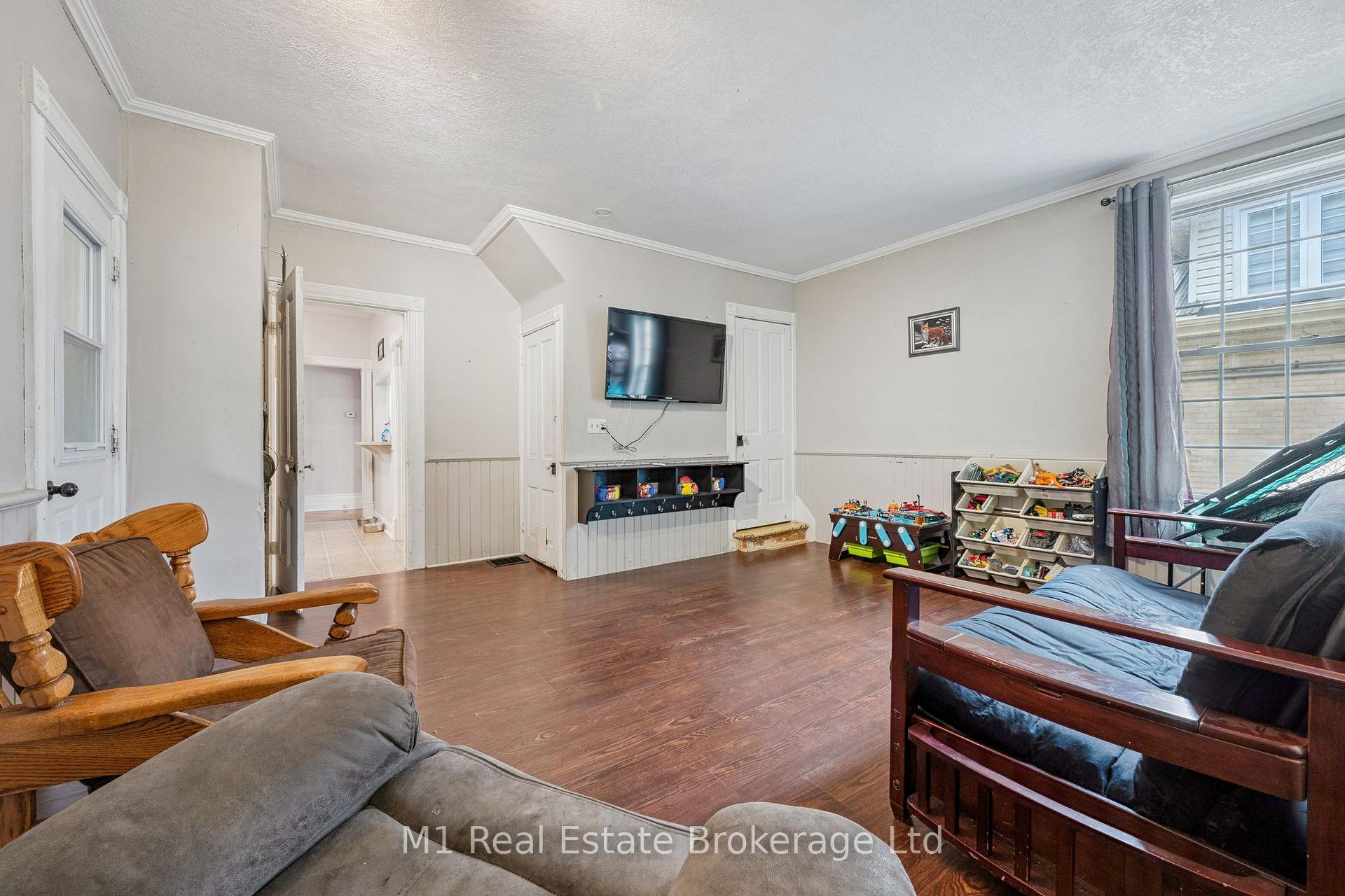 Photo 19 of 125 Elora Street S, Minto — HOMEH