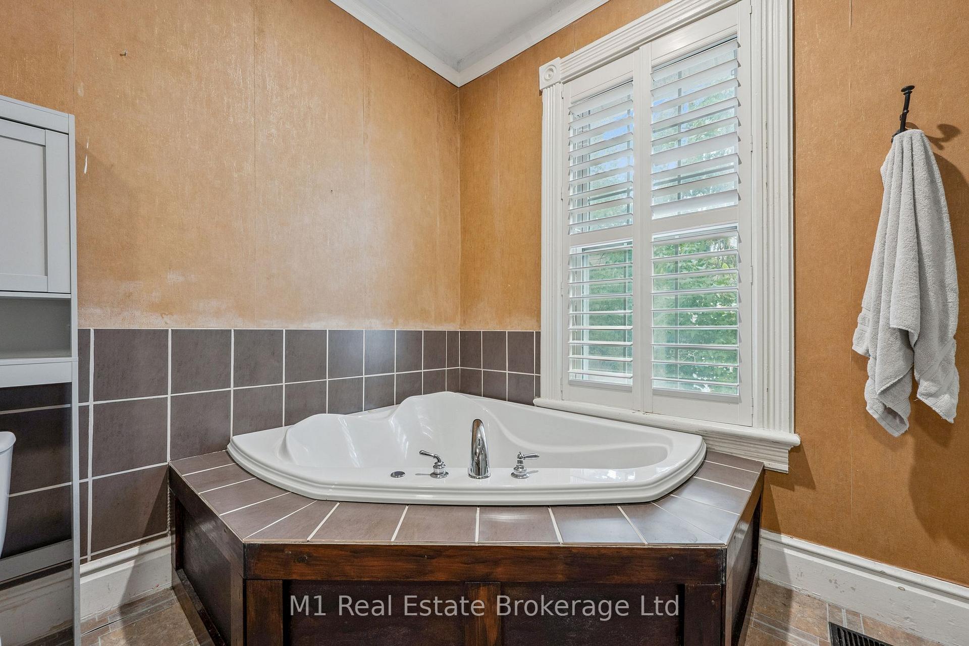 Photo 27 of 125 Elora Street S, Minto — HOMEH