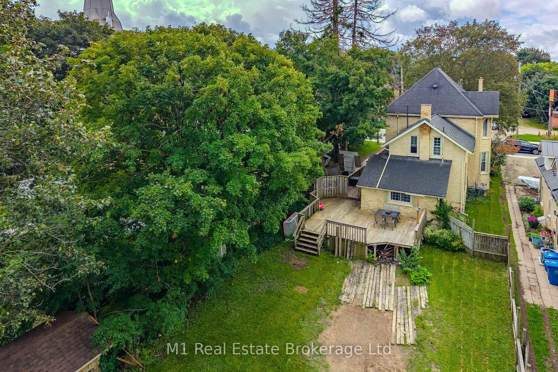 Photo 39 of 125 Elora Street S, Minto — HOMEH