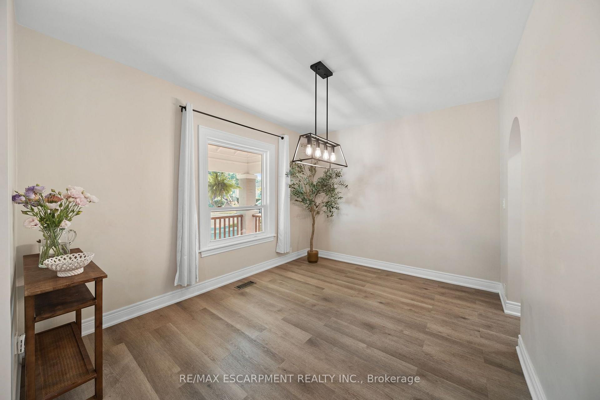 Photo 8 of 80 Sarah Street, Brant, Brantford Twp — HOMEH