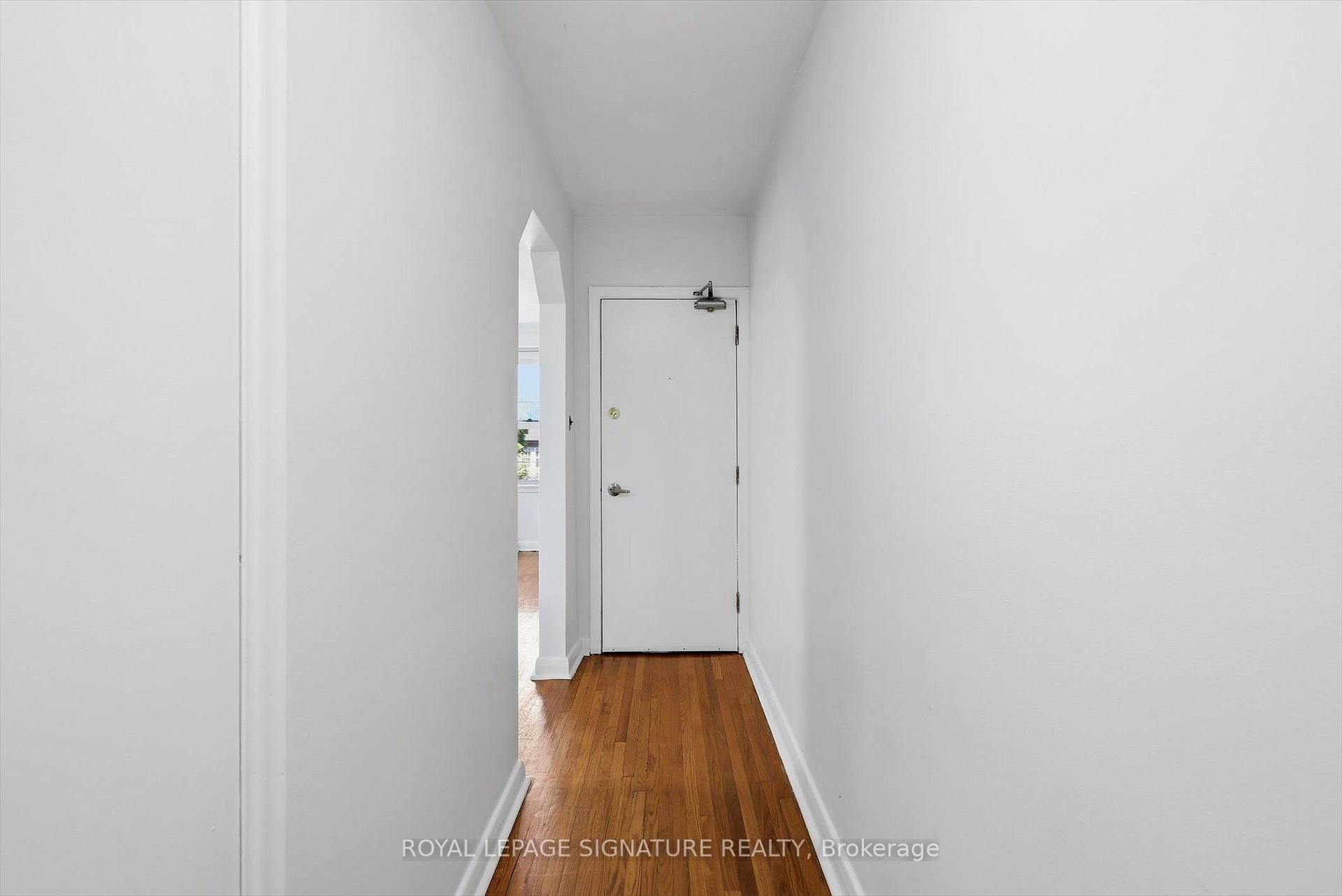 Photo 7 of Unit 5, 46 Albert Avenue, Etobicoke, Mimico — HOMEH