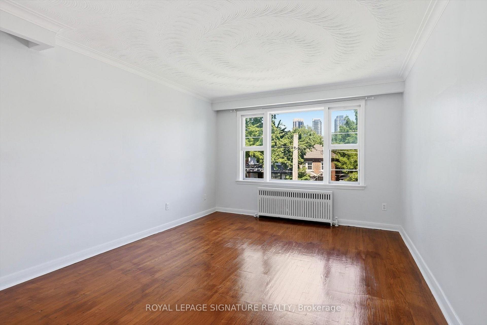 Photo 8 of Unit 5, 46 Albert Avenue, Etobicoke, Mimico — HOMEH