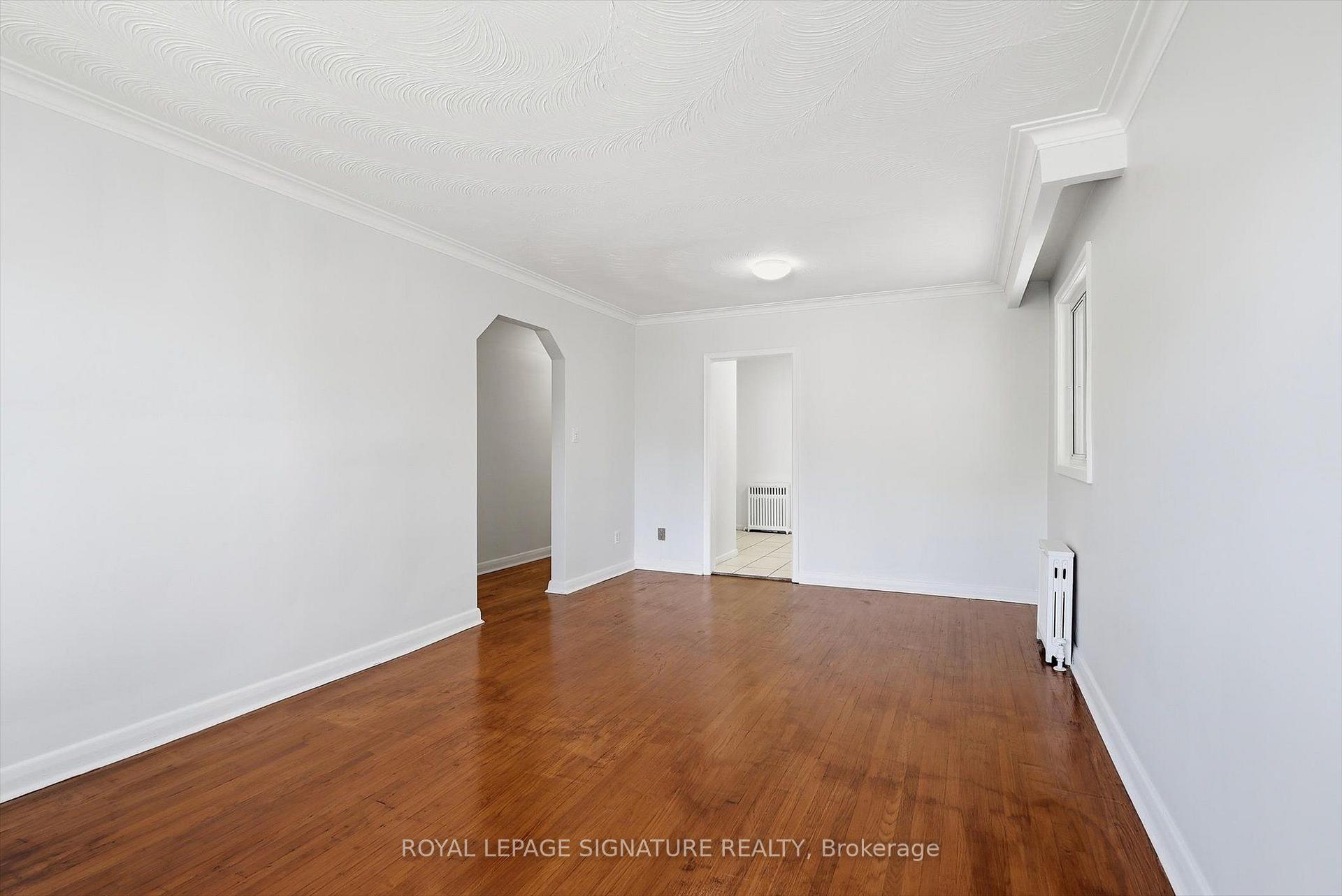 Photo 9 of Unit 5, 46 Albert Avenue, Etobicoke, Mimico — HOMEH