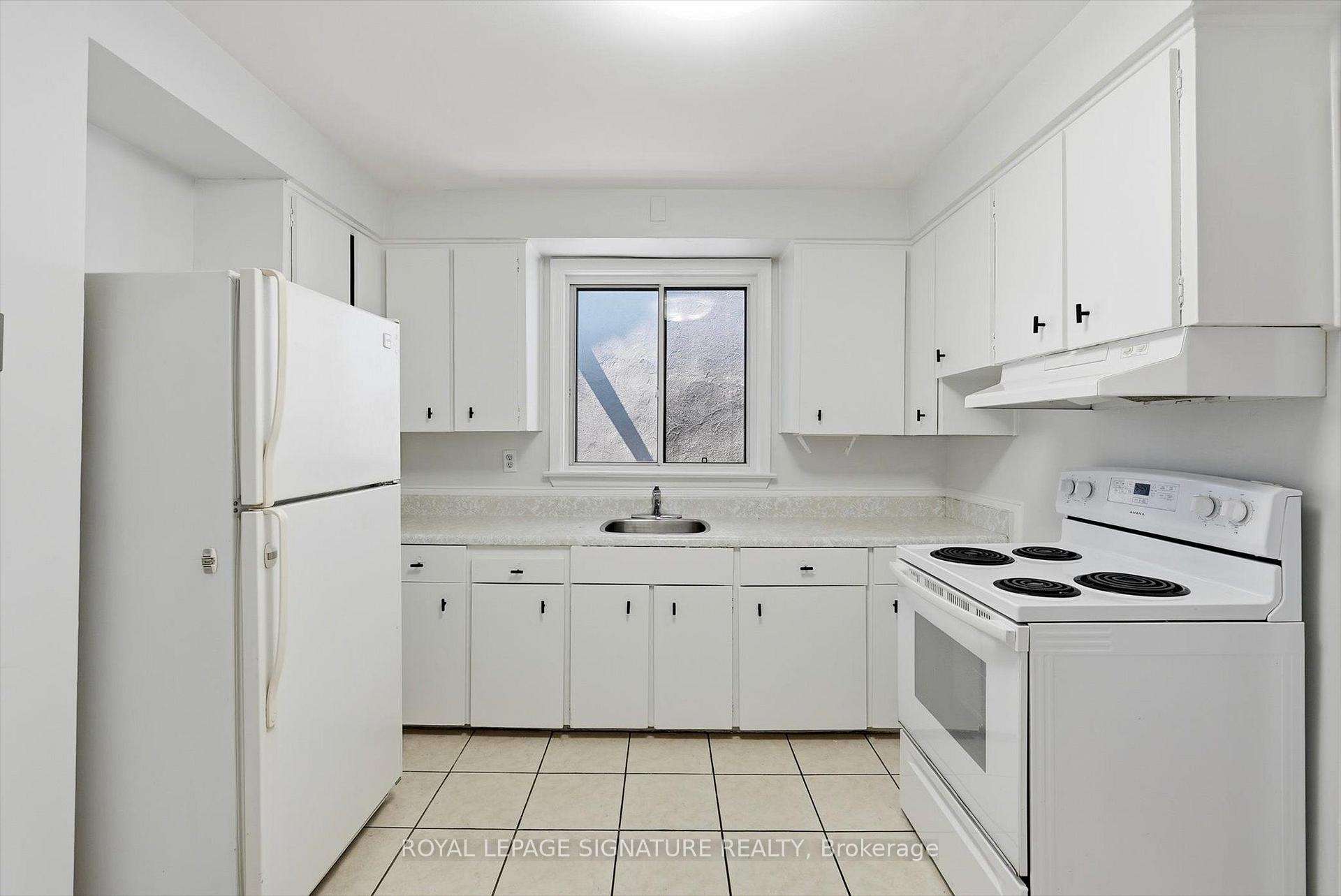 Photo 10 of Unit 5, 46 Albert Avenue, Etobicoke, Mimico — HOMEH