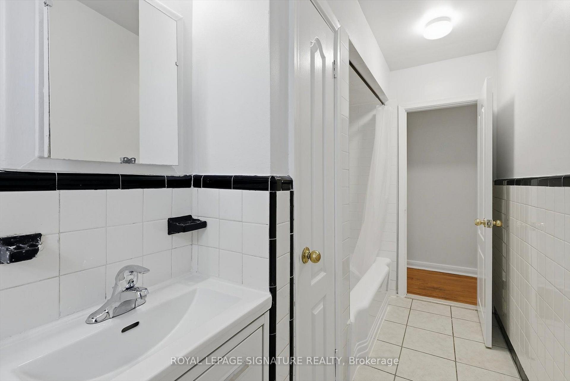 Photo 20 of Unit 5, 46 Albert Avenue, Etobicoke, Mimico — HOMEH