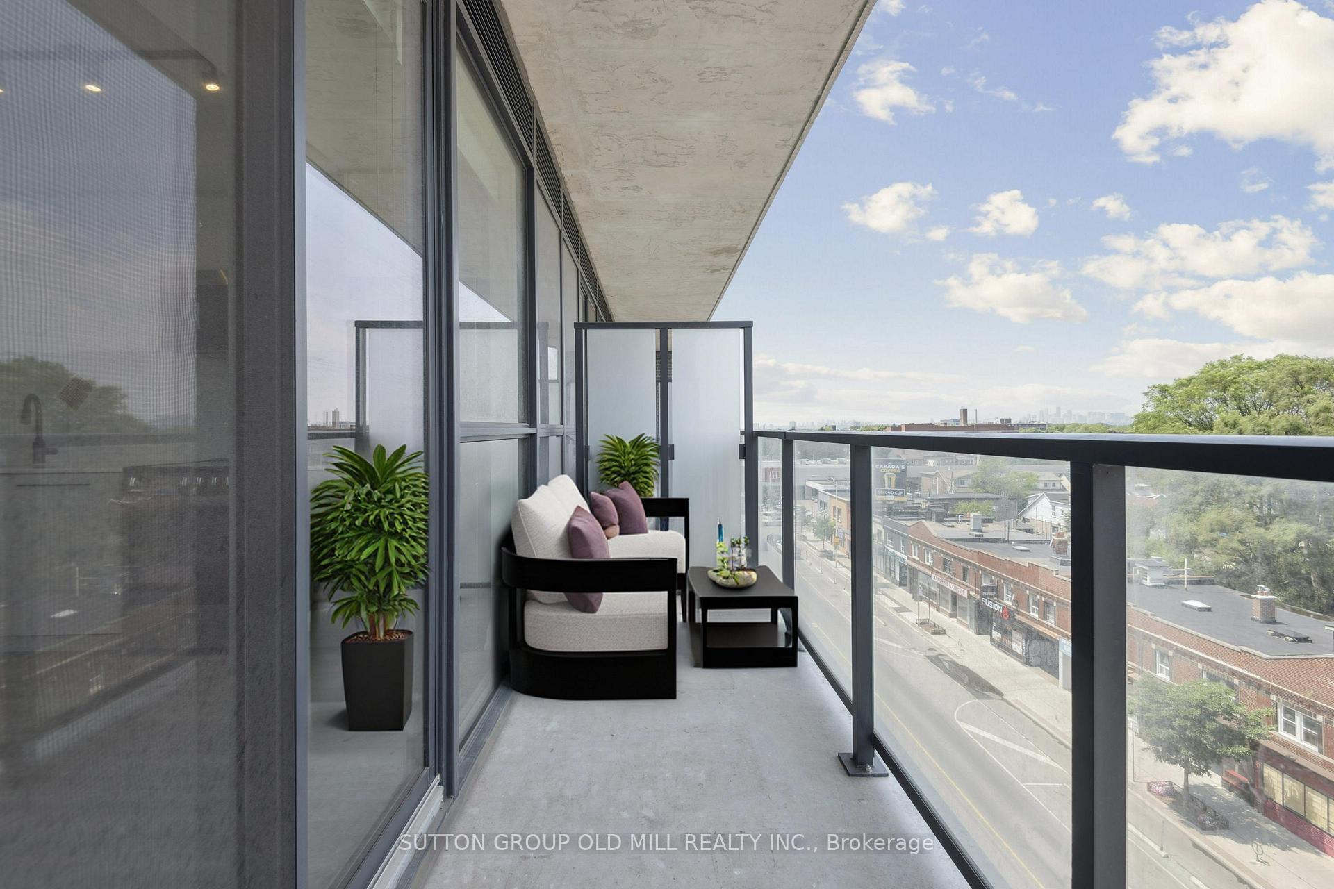 Photo 7 of Unit 607, 2369 Danforth Avenue E, Toronto, East End-Danforth — HOMEH