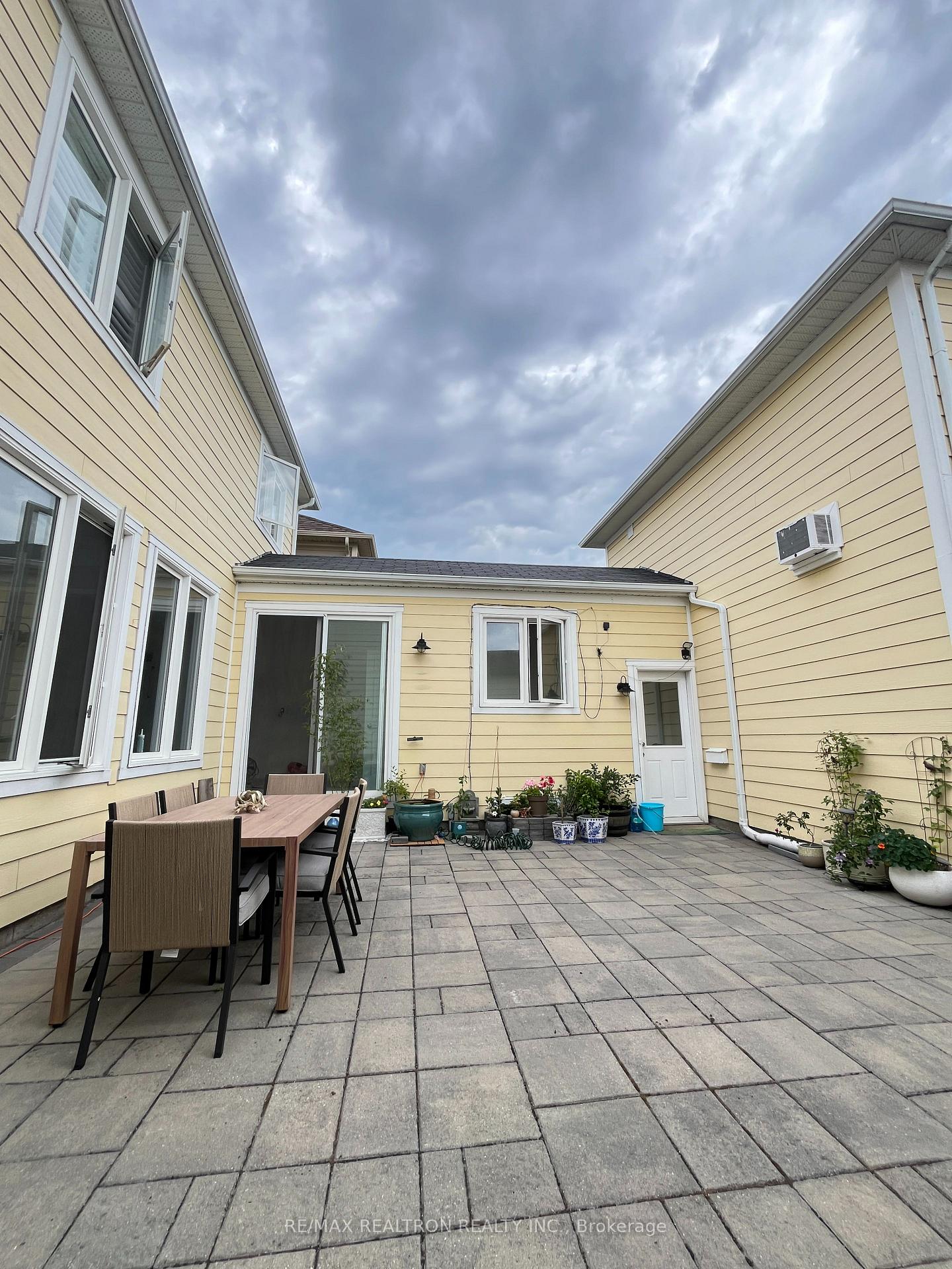 Photo 3 of Unit Bsmt, 29 Clayson Street, Markham, Cornell — HOMEH