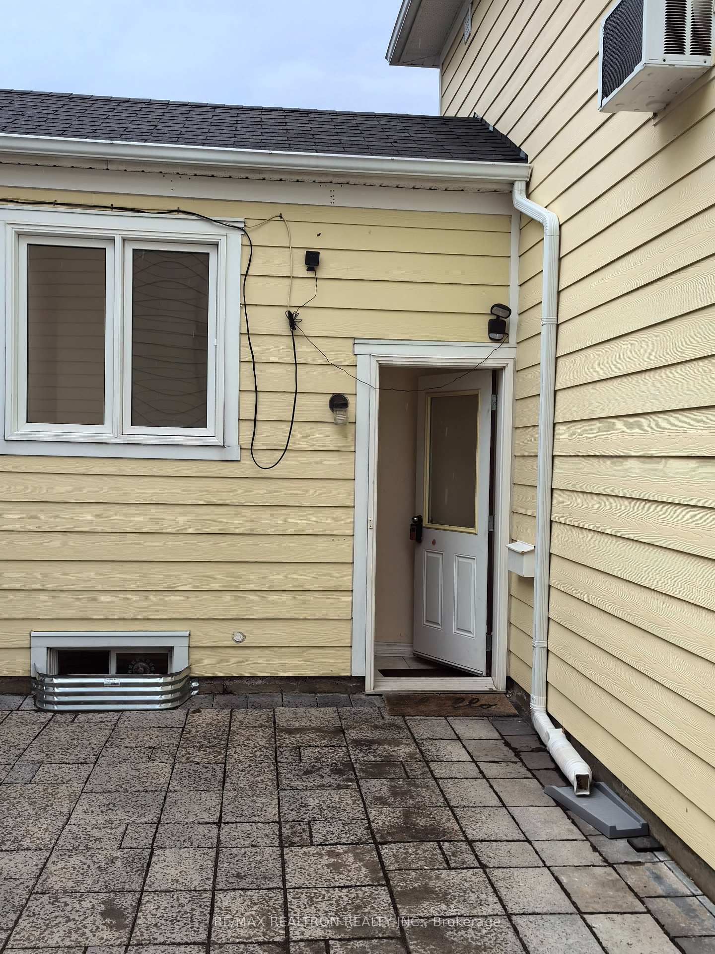 Photo 5 of Unit Bsmt, 29 Clayson Street, Markham, Cornell — HOMEH