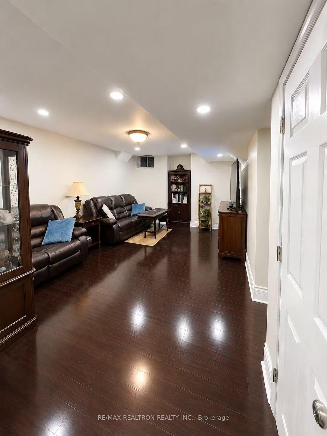 Photo 12 of Unit Bsmt, 29 Clayson Street, Markham, Cornell — HOMEH