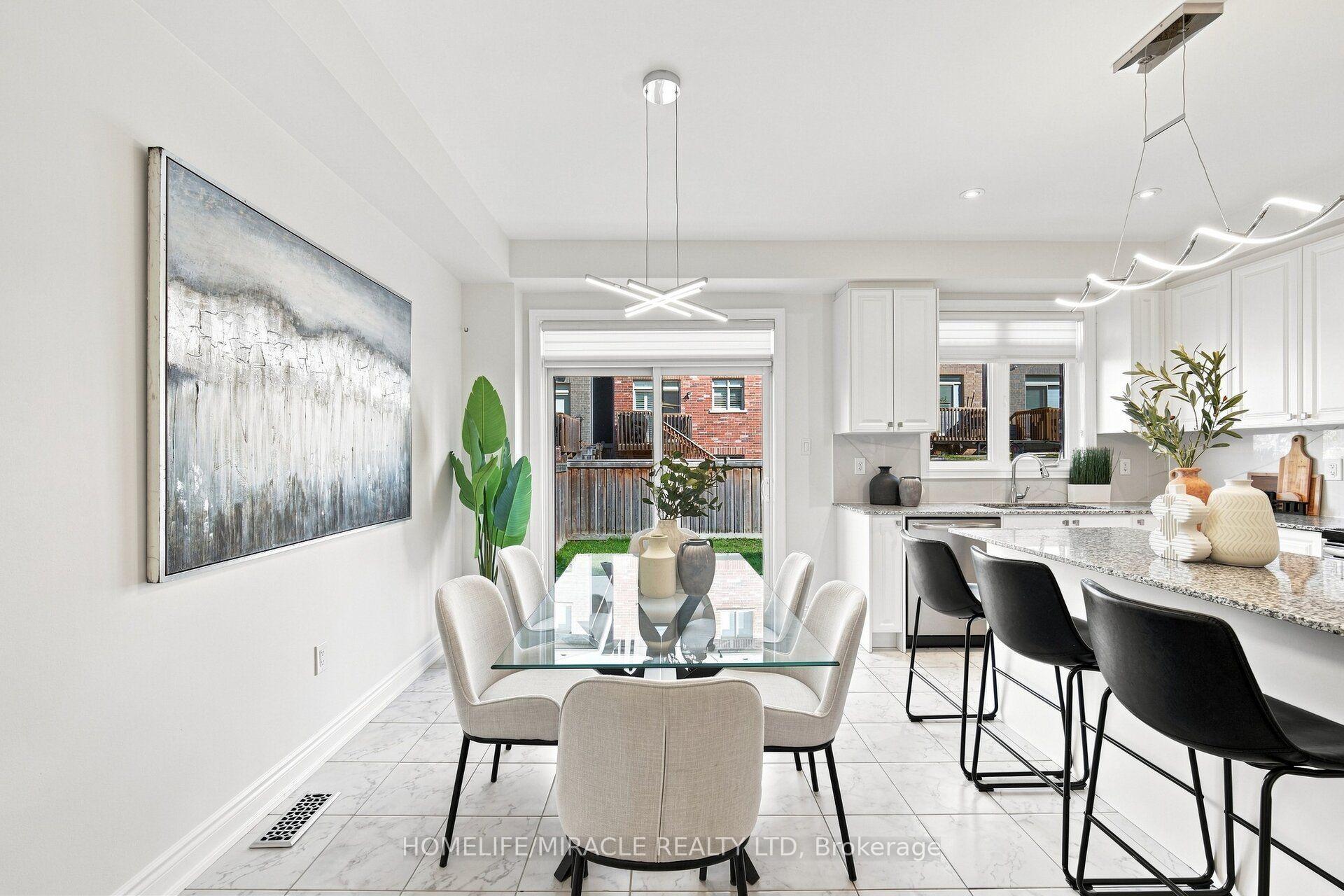 Photo 7 of 14 Zenith Avenue, Vaughan, Kleinburg — HOMEH