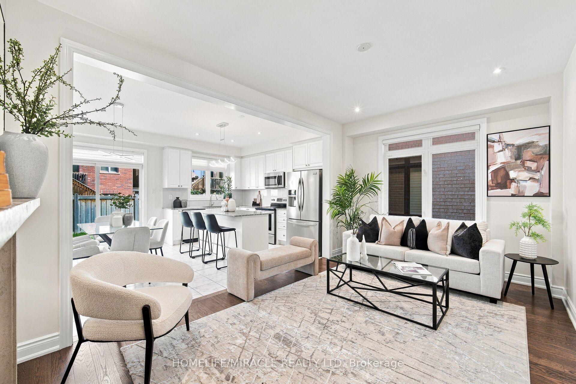 Photo 8 of 14 Zenith Avenue, Vaughan, Kleinburg — HOMEH