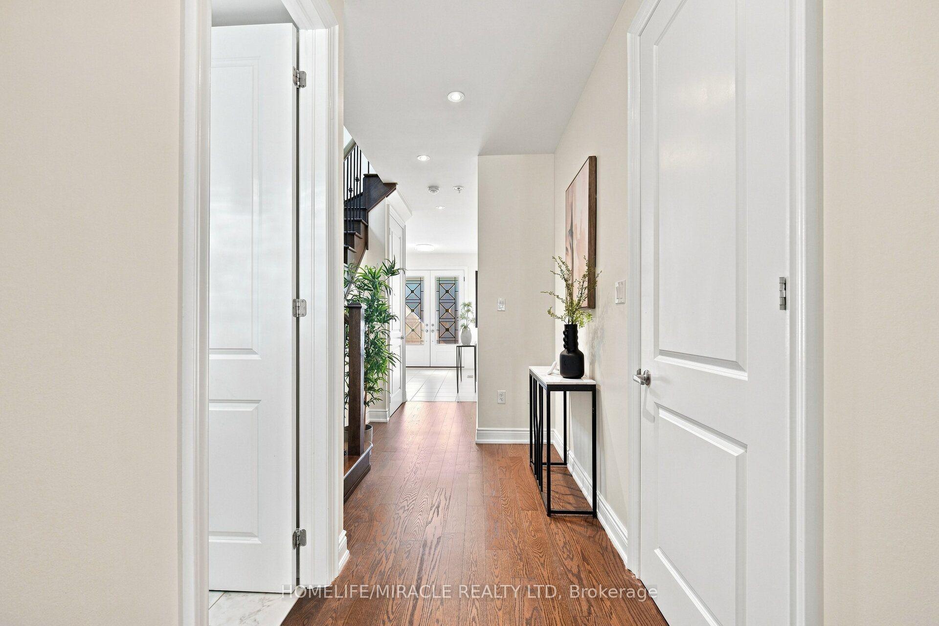 Photo 15 of 14 Zenith Avenue, Vaughan, Kleinburg — HOMEH