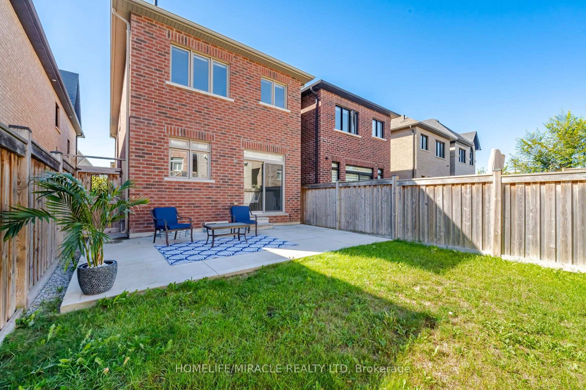 Photo 33 of 14 Zenith Avenue, Vaughan, Kleinburg — HOMEH