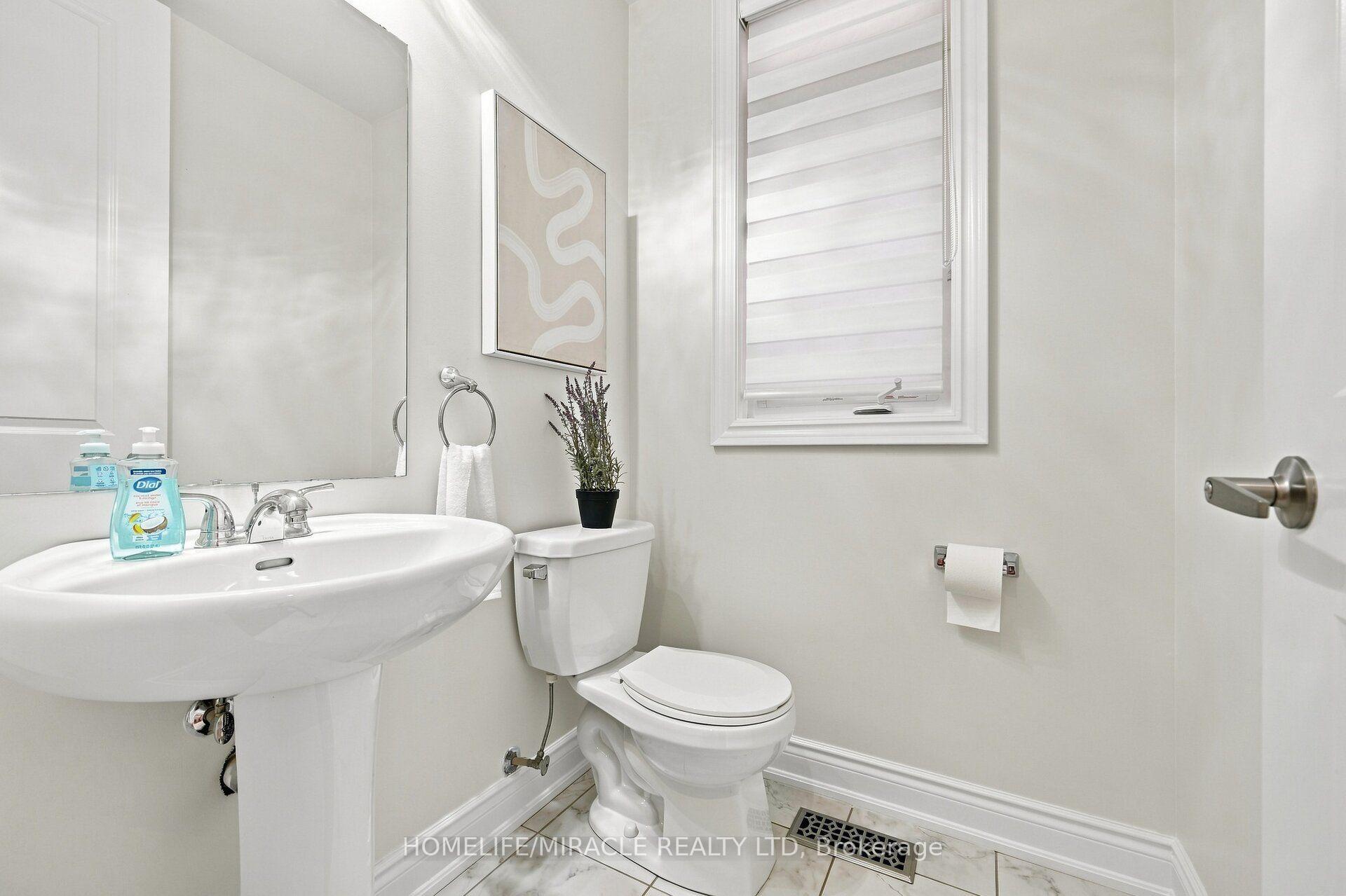 Photo 42 of 14 Zenith Avenue, Vaughan, Kleinburg — HOMEH