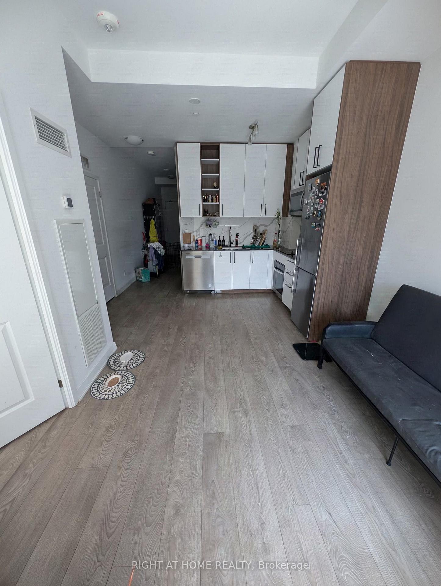 Photo 3 of Unit LPH15, 543 Richmond Street, Toronto, Waterfront Communities — HOMEH