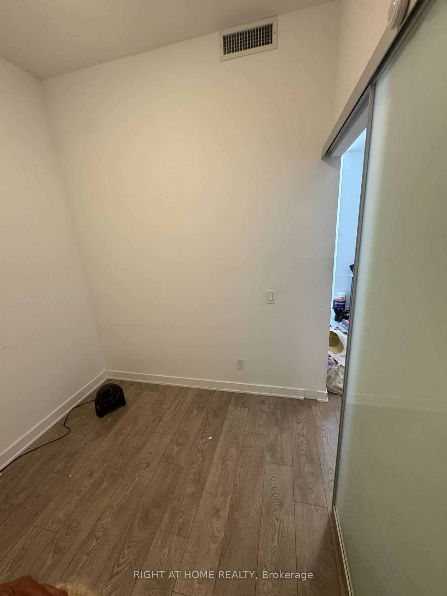 Photo 6 of Unit LPH15, 543 Richmond Street, Toronto, Waterfront Communities — HOMEH