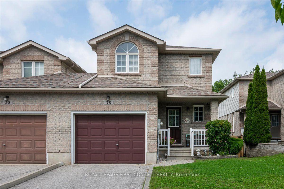 Photo 2 of 28 Pass Court, Barrie, Ardagh — HOMEH
